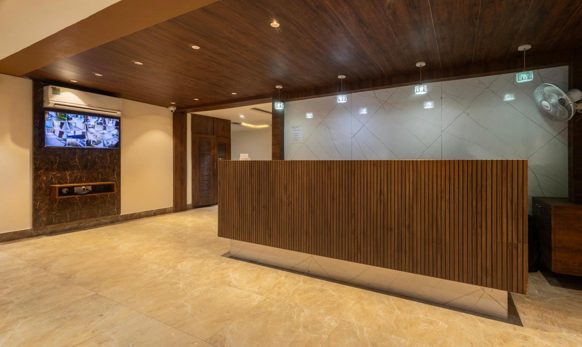 Treebo Eden Park, Ahmedabad Hotel Watuwa Buitenkant foto